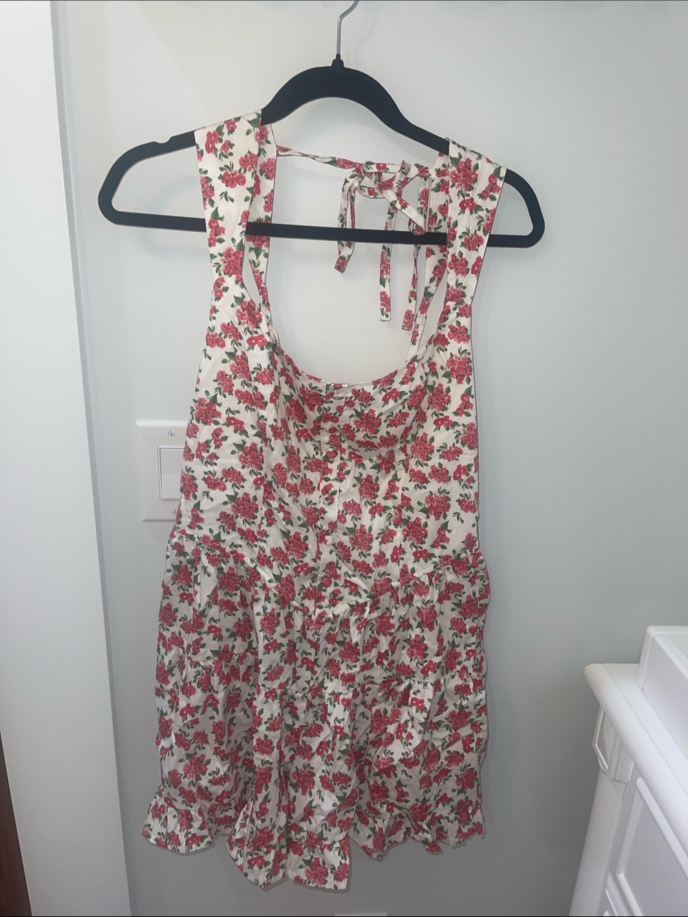 wild fable White Floral Tiered Tank Top with Red Print